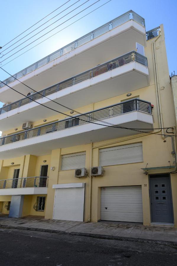 Myrto Luxurious Top Floor Studio Kalamata Eksteriør billede